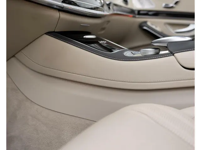 Mercedes-Benz S-Klasse AMG 65 Lang 2016 Benzine 67
