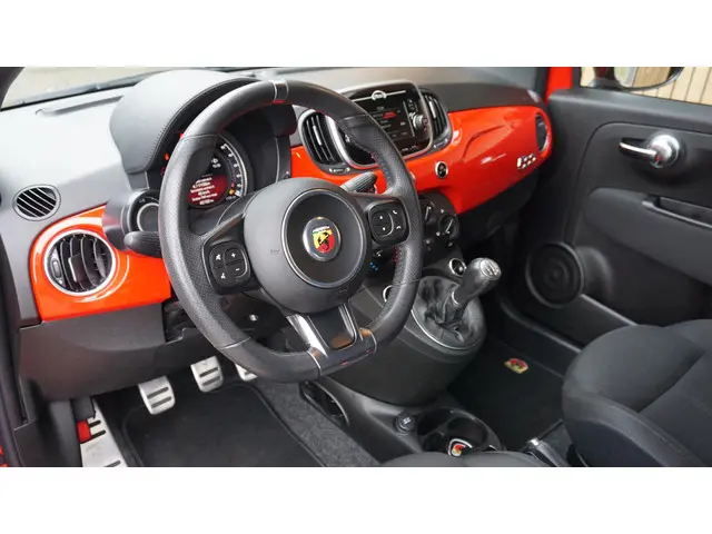 Abarth 595 1.4 T-Jet 145pk 2019 Benzine 9