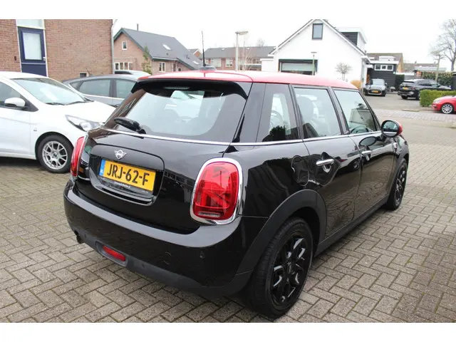 MINI One Mini 1.5 Business Plus Automaat 2019 Benzine 6
