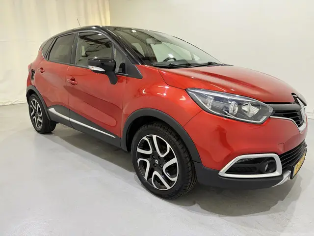Renault Captur 0.9 TCe Helly Hansen NAP 2015 Benzine 20