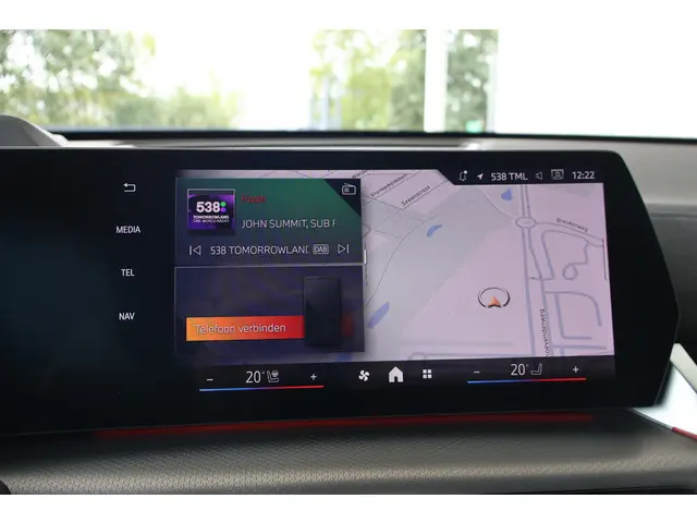 BMW X1 xDrive25e 2025 Hybride Benzine 17