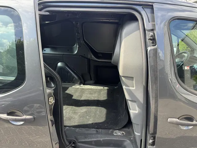 Citroën Berlingo 1.6 e-HDI 500 Comfort 2015 Diesel 16