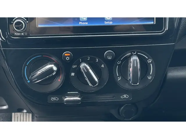 Mitsubishi Space Star 1.2 Connect+ 2024 Benzine 11