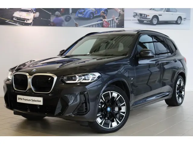 BMW iX3 Executive 80 kWh 2023 Elektrisch 33