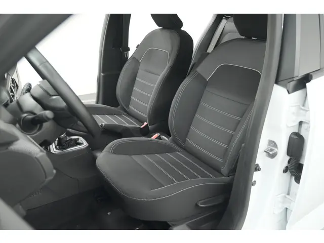 Dacia Sandero TCe 90 CVT Expression 2024 Benzine 21