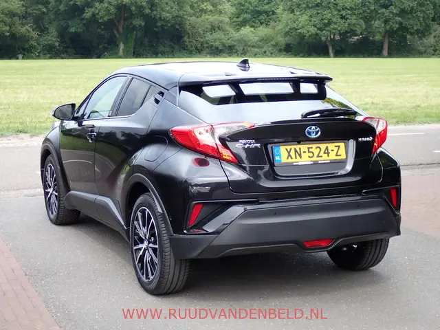 Toyota C-HR 1.8 Hybrid 2018 Hybride Benzine 5
