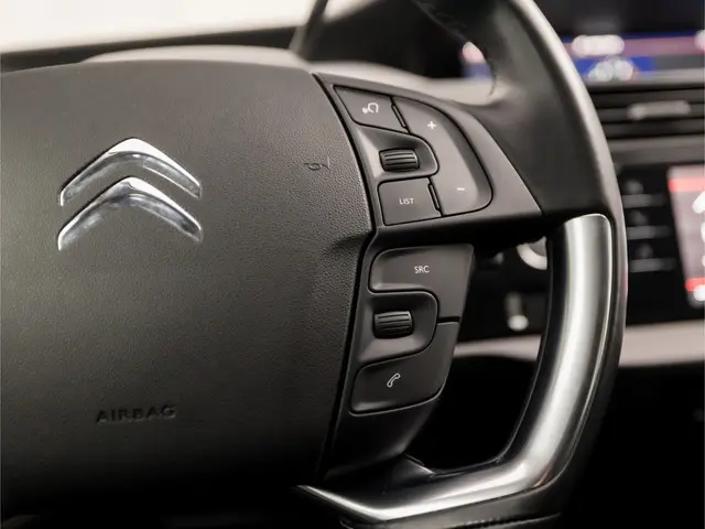 Citroën C4 Spacetourer 1.2 PureTech Sport 2020 Benzine 19