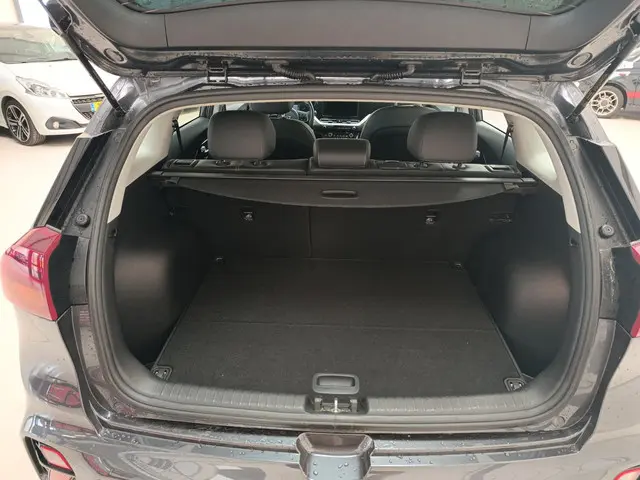 Kia Niro 1.6 GDi Hybrid DynamicLine 2020 Hybride Benzine 8