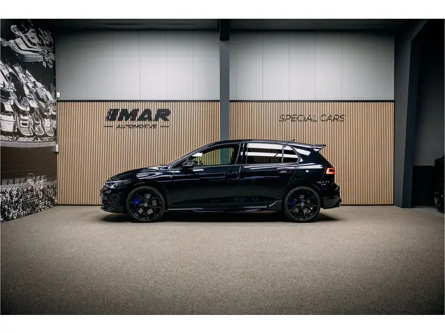Volkswagen Golf 2.0 TSI R 4Motion 2022 Benzine 6