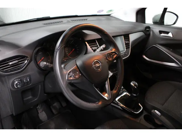 Opel Crossland X 1.2 Turbo Online Edition 2017 Benzine 16