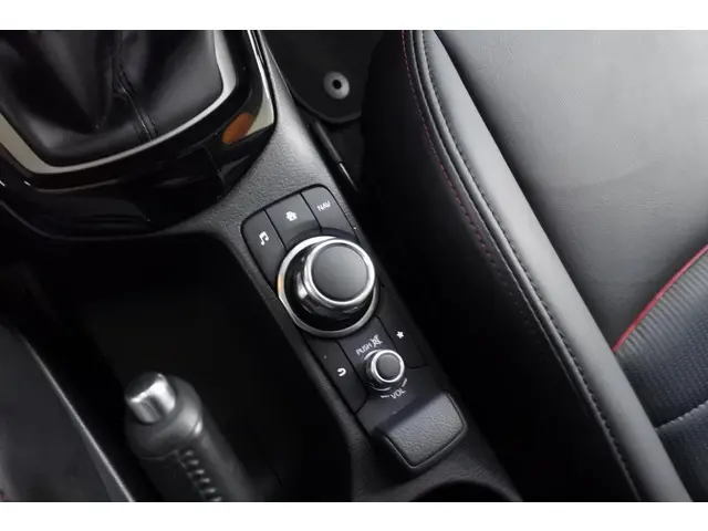 Mazda CX-3 2.0 120pk SkyLease GT 2017 Benzine 24