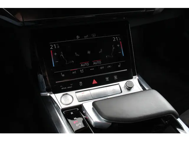Audi e-tron e-tron 55 quattro 2019 Elektrisch 16