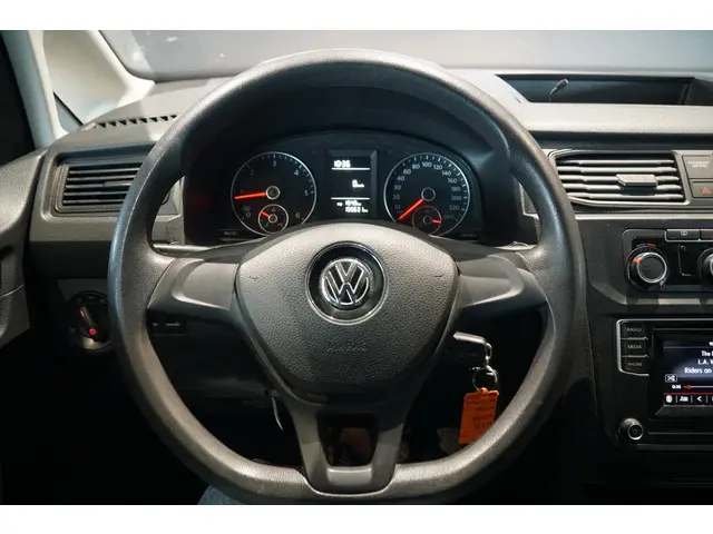 Volkswagen Caddy 1.6 TDI L2H1 Maxi Trendline 2017 Diesel 8