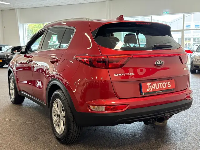 Kia Sportage 1.6 GDI Navigator 2016 Benzine 3