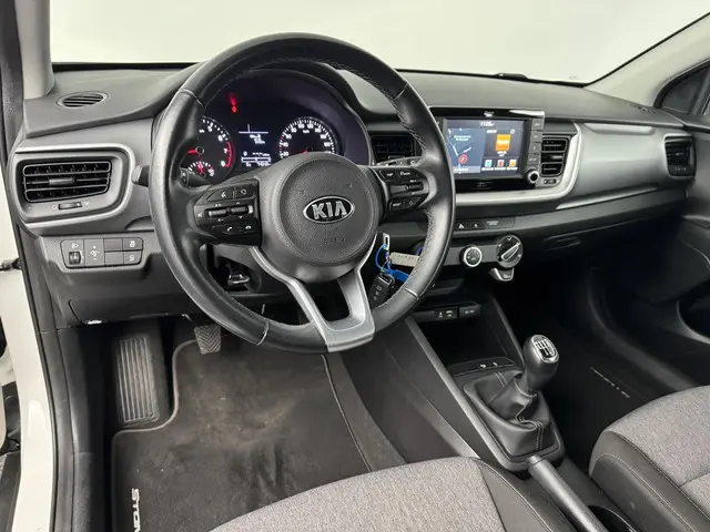 Kia Stonic 1.0 T-GDi DynamicLine 2020 Benzine 24