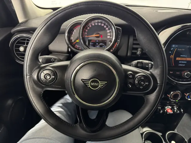 MINI One Mini 1.5 Grey Colour 100 PK 2019 Benzine 33