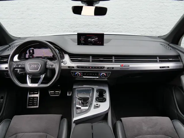Audi Q7 3.0TDi QUATTRO/ S-LINE/ PANORAMADAK/ 2017 Diesel 4