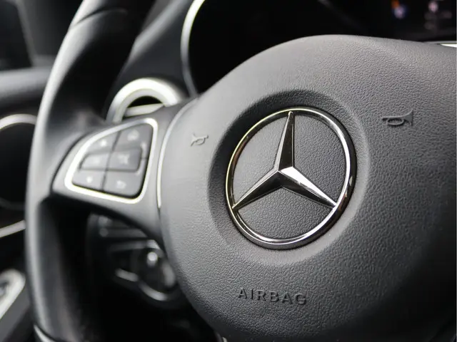 Mercedes-Benz GLC 220 d 4MATIC 2018 Diesel 55