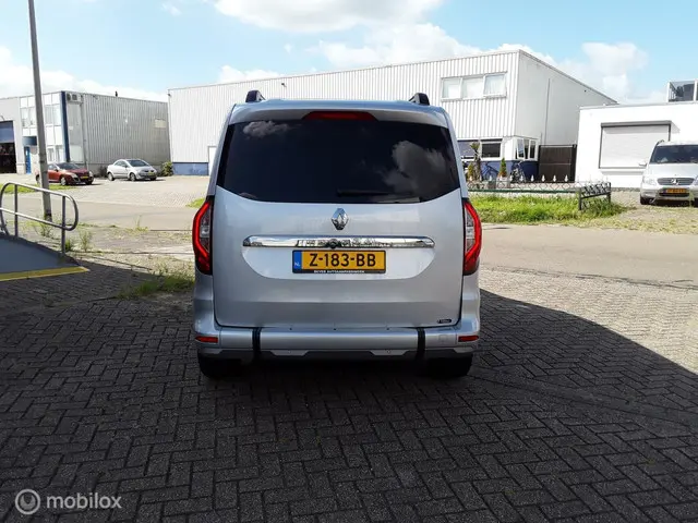 Renault Kangoo bestel 1.3 TCe 100 Comfort L1 2023 Benzine 4