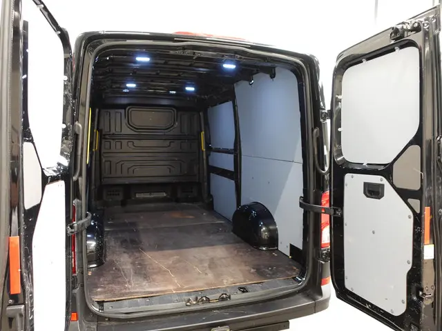 MAN TGE 140pk L3H2 / L2H1 2x Schuifdeur 2019 Diesel 19