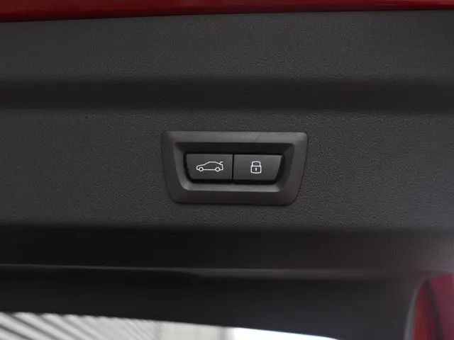 BMW iX2 eDrive20 2025 Elektrisch 13