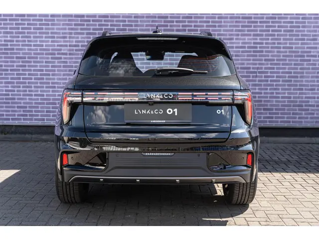 Lynk & Co 01 1.5 Core 2025 Hybride Benzine 15