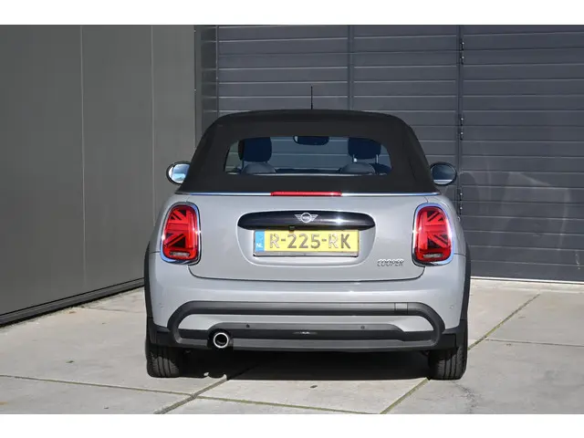 MINI Cooper Cabrio Mini 1.5 Classic 2023 Benzine 9