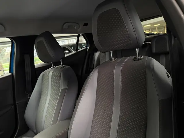 Peugeot e-2008 EV Allure 50 kWh 2020 Elektrisch 9