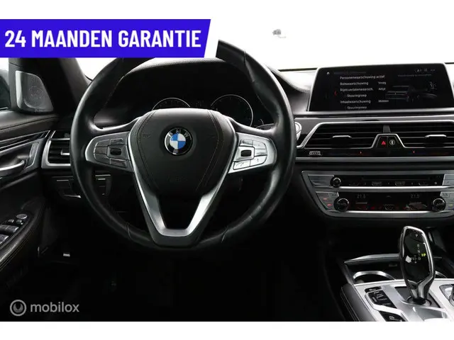 BMW 7 Serie 750Li xDrive High Executive 2015 Benzine 18