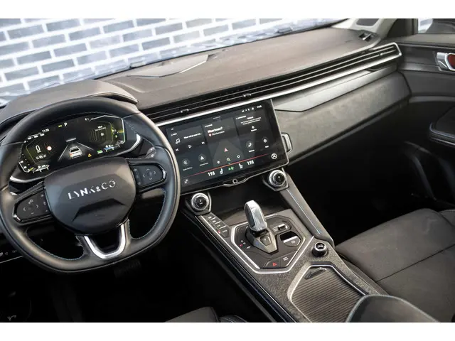 Lynk & Co 01 Plug-in Hybrid 2021 Hybride Benzine 26