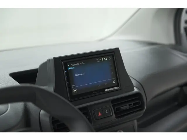 Peugeot Partner 1.5 BlueHDi 100 S&S L1 2023 Diesel 34