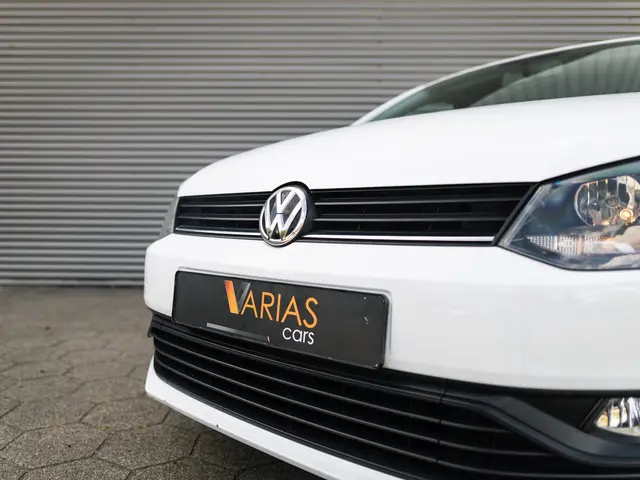 Volkswagen Polo 2