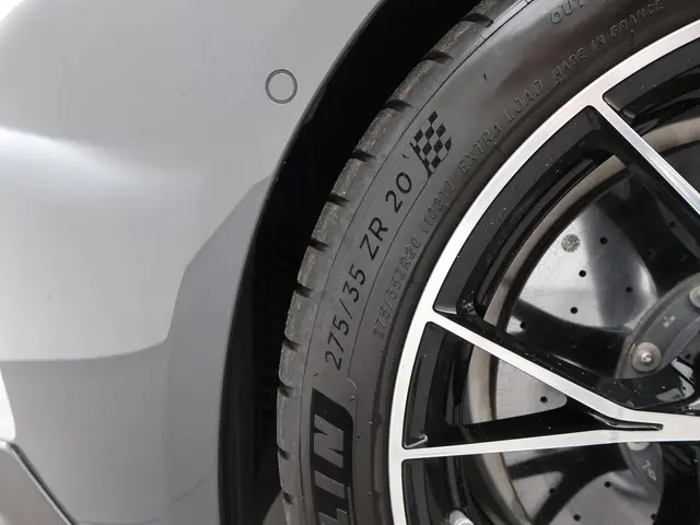 BMW M5 COMPETITION 740 PK FACELIFT MODEL 2020 Benzine 40