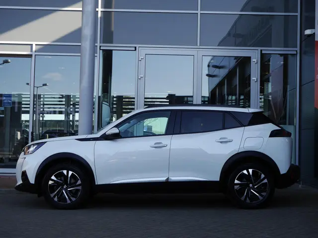 Peugeot e-2008 EV Allure 50 kWh 2020 Elektrisch 3