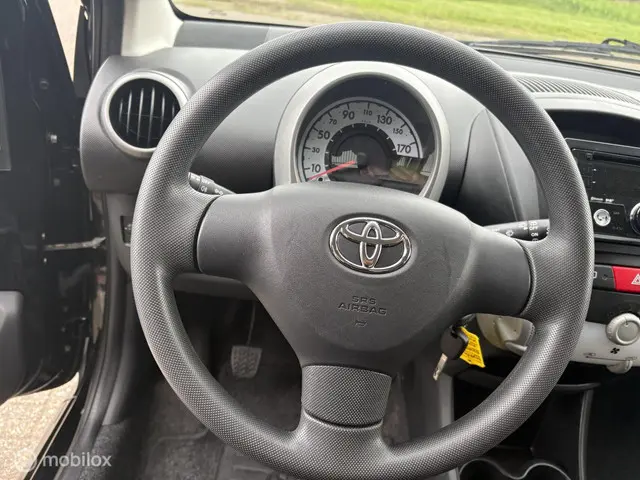 Toyota Aygo 1.0 VVT-i Access 2014 Benzine 13