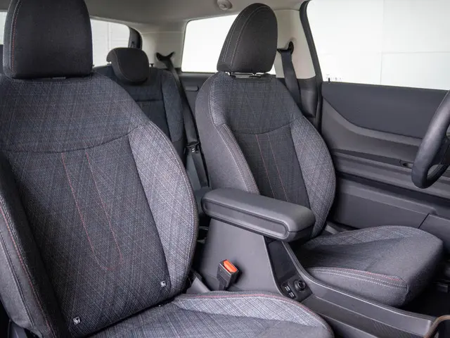 MINI 3-Deurs Cooper C 2024 Benzine 8