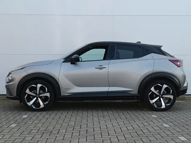 Nissan Juke 1.6 Hybrid Tekna 2023 Hybride Benzine 32