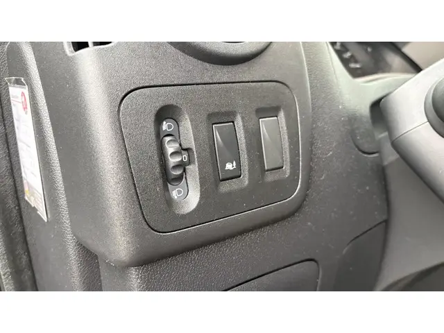 Renault Master bestel T28 2.3 dCi L1H1 2017 Diesel 23