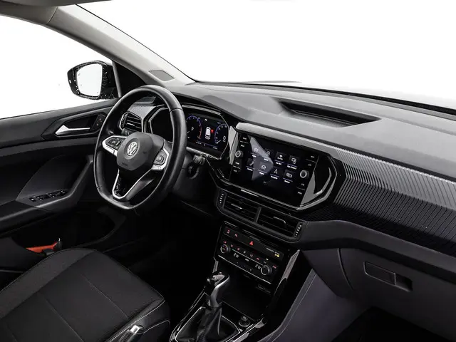 Volkswagen T-Cross 1.0 TSI 115pk DSG Style 2019 Benzine 3