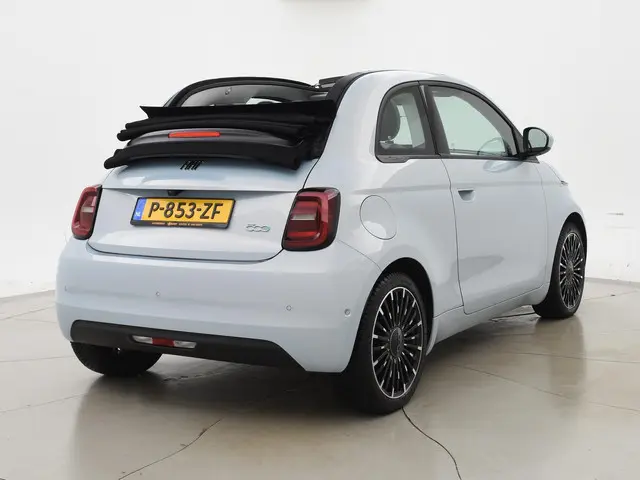 Fiat 500e 2