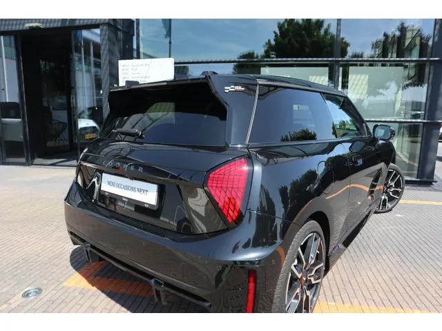 MINI 3-Deurs Cooper E 2024 Elektrisch 5