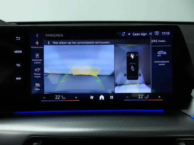 BMW X1 sDrive18i 2025 Benzine 24