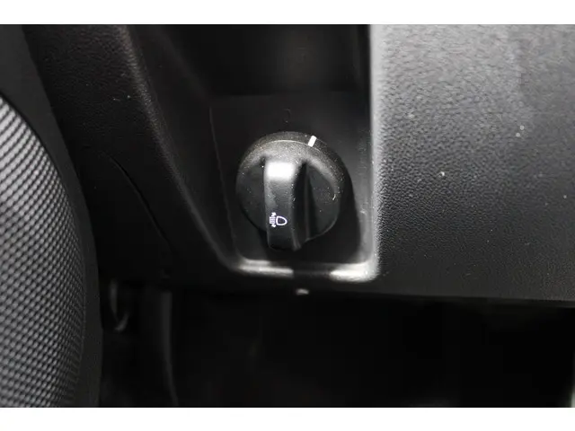 Dacia Duster 1.2 TCe 4x2 Blackshadow 2017 Benzine 30