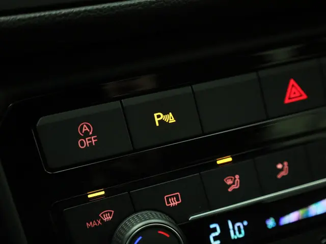 Volkswagen T-Cross 1.0TSI/110PK DSG Style 2019 Benzine 26