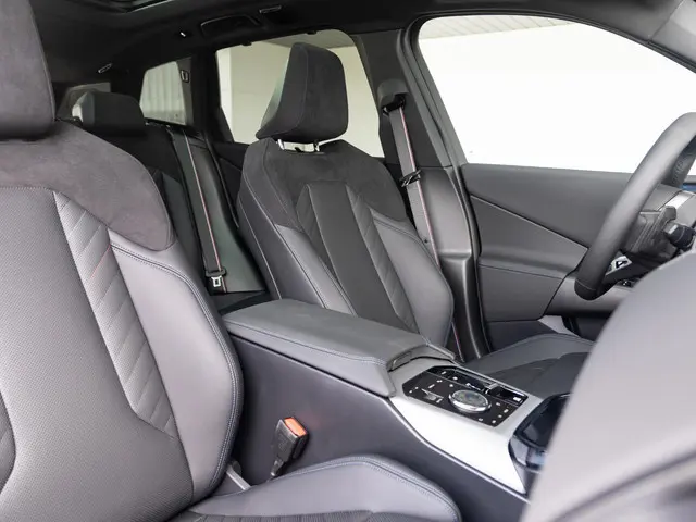 BMW X3 30e xDrive 2025 Hybride Benzine 10