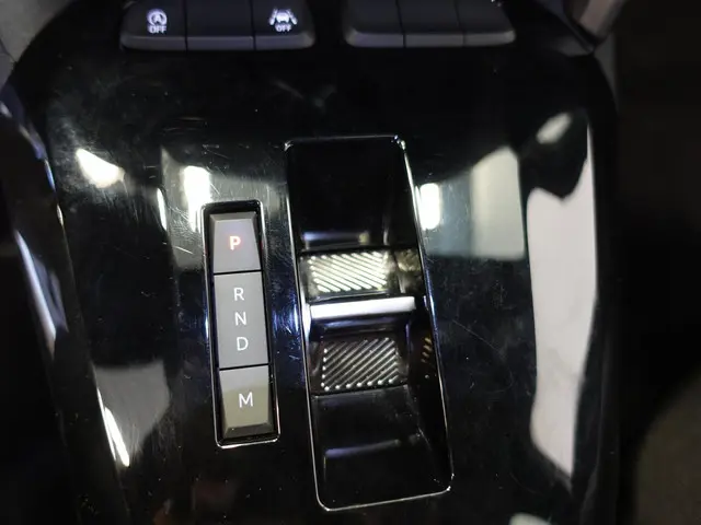 Opel Corsa 1.2 Turbo Automaat GS Line 2024 Benzine 24