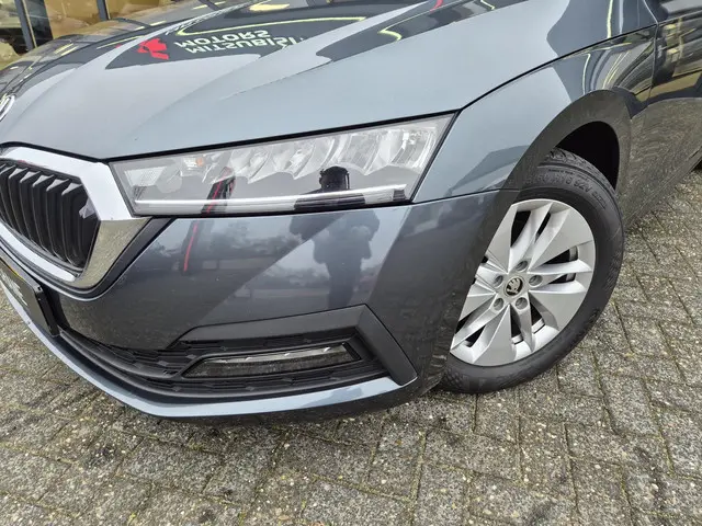 Škoda Octavia Combi 1.5 TSI Comfort line 2021 Benzine 23