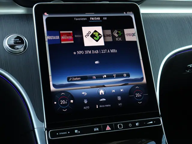 Mercedes-Benz CLE Cabriolet 200 AMG Line 2024 Benzine 26