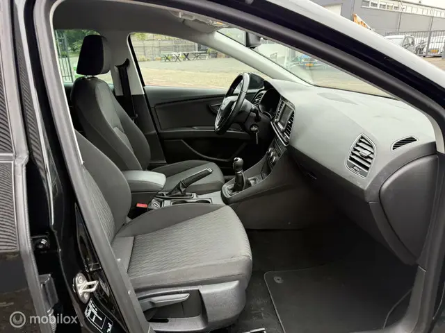 SEAT Leon 1.0 EcoTSI Style Connect 2015 Benzine 13