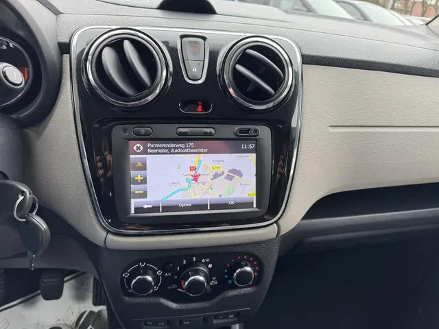 Dacia Lodgy 1.2 TCe Blackline 7p. 2015 Benzine 13